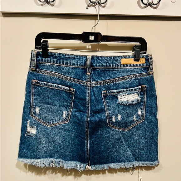 COPY - NWOT M Cello Skirt - Picture 2 of 2